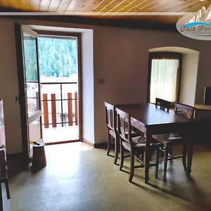  Appartamento Casa Fiorita Da Carmen